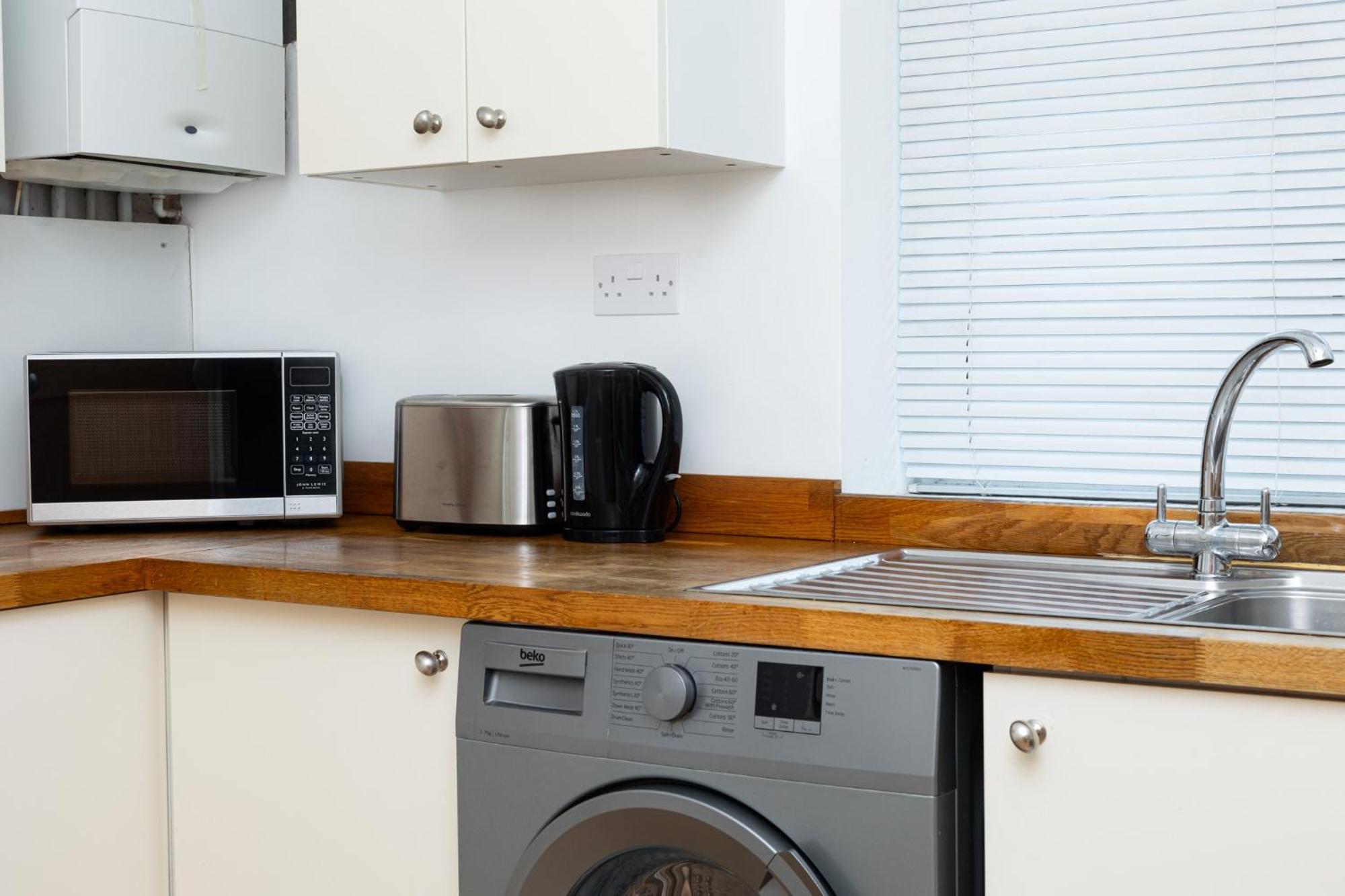 Bright Modern 1 Bedroom Flat, 5 Min To Vauxhall St London Luaran gambar